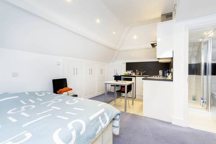 Modern Studio Dartmouth Road, Kilburn (Inclusive of the water bill)